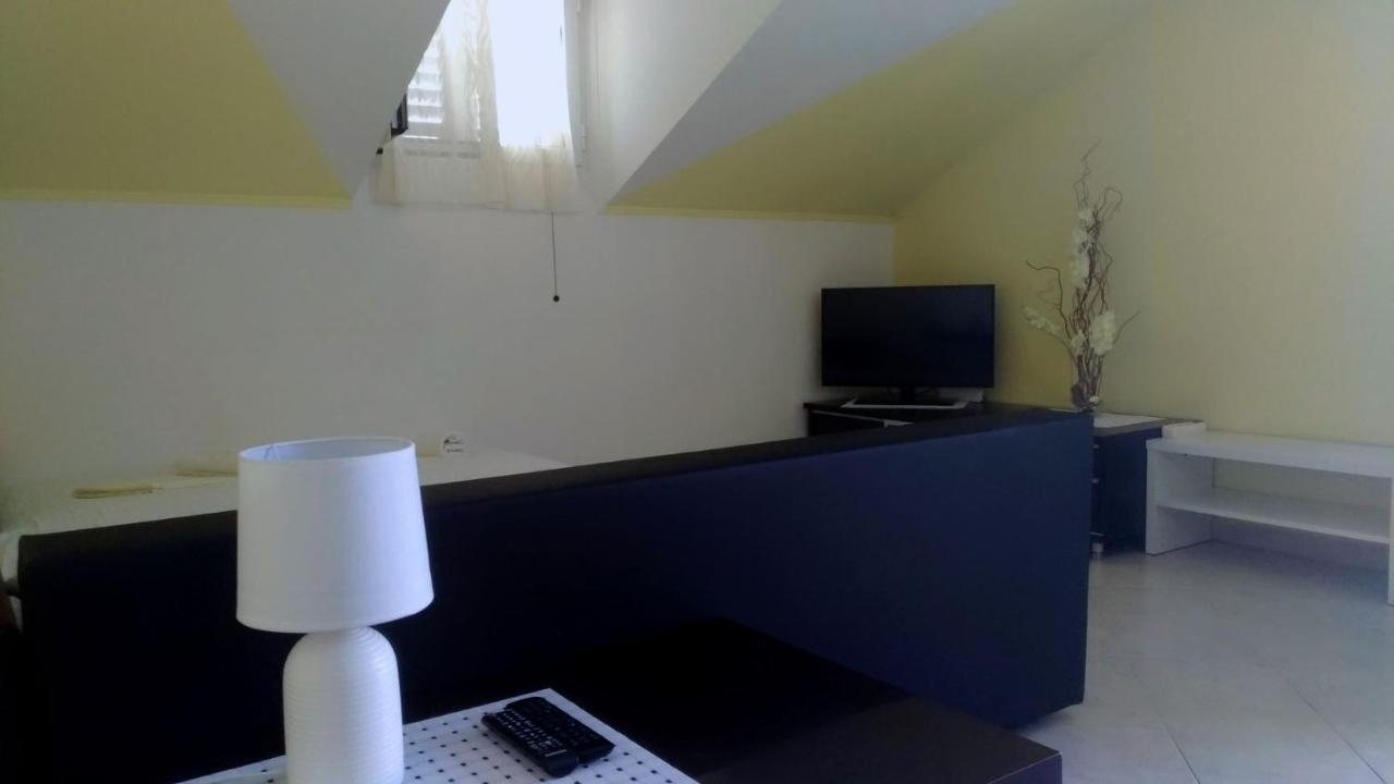 Apartments Antun ドゥブロブニク エクステリア 写真